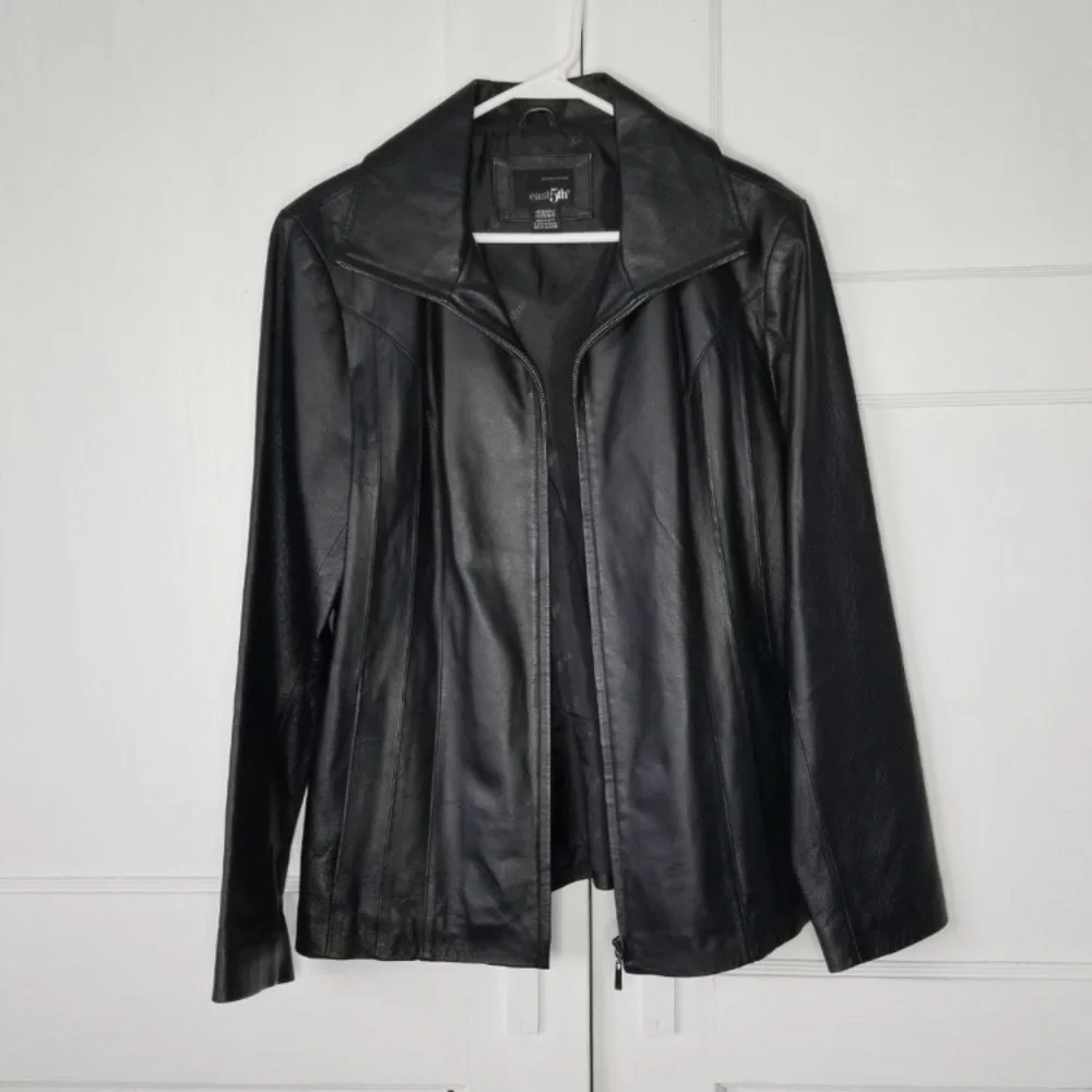 Leather Jacket - Picture 1 of 8